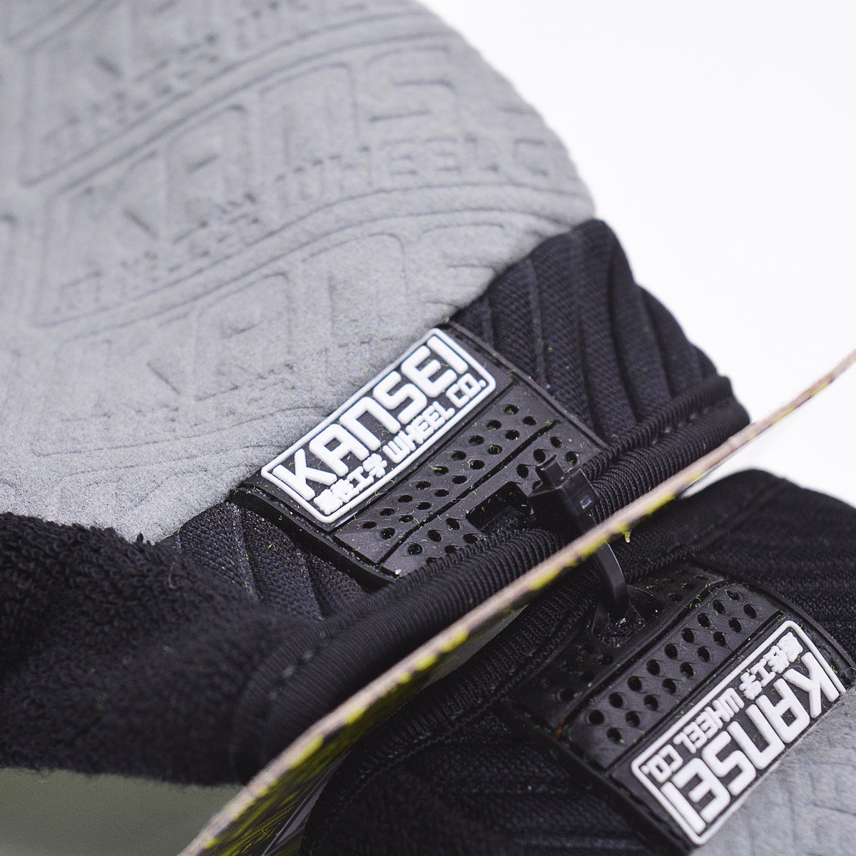 Kansei Touch Screen Mechanic Gloves (Reaper)
