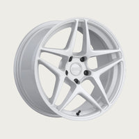 ASTRO - Gloss White, three-quarter view