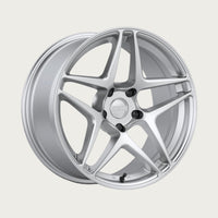 ASTRO - Hyper Silver, three-quarter view
