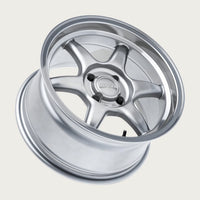 TANDEM 15" - Hyper Silver Machined Lip, laid flat